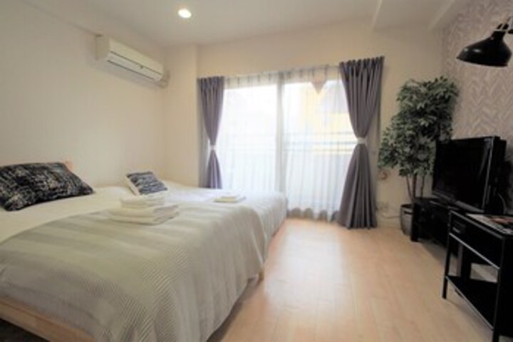 Room 17 of 24