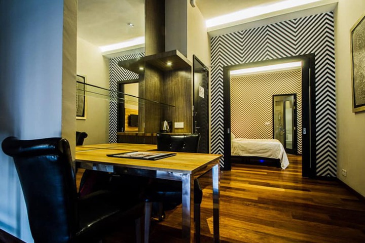 Room 29 of 73