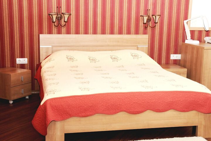 Room 14 of 66