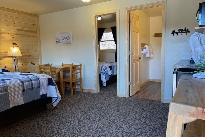 Room 72 of 154