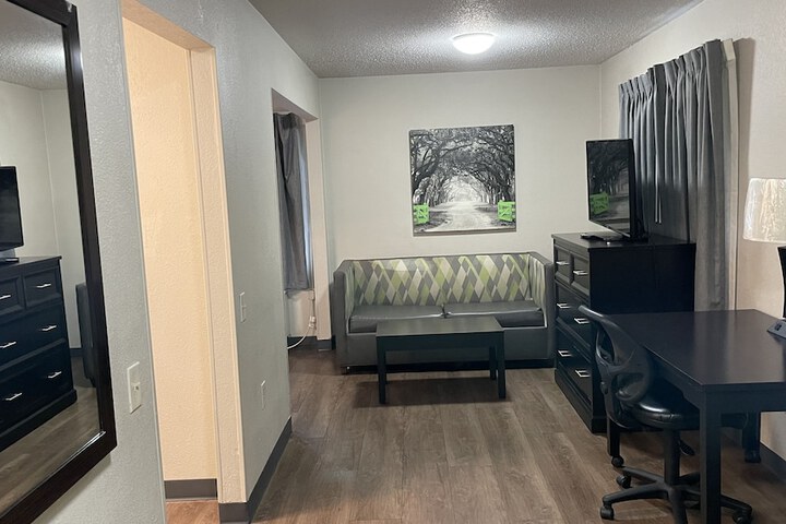 2 Full Beds Suite (2 of 12)