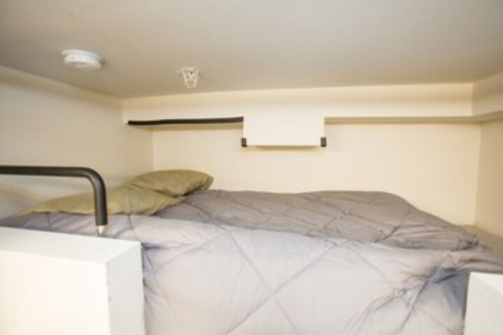 Room 26 of 27