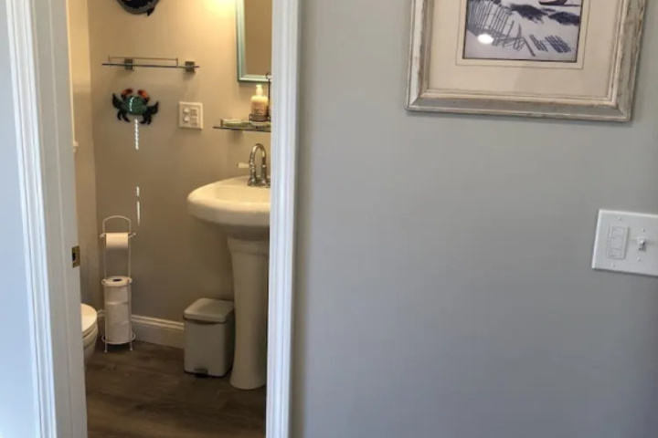 Room 7 of 15