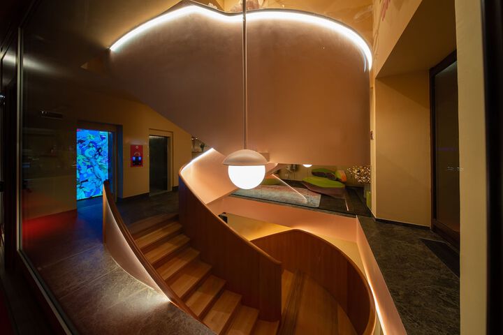 Hotel Interior 102 of 153