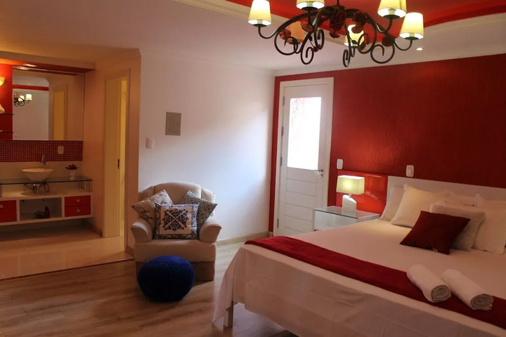 Room 2 of 12