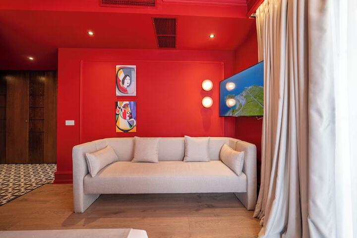 Room 97 of 128