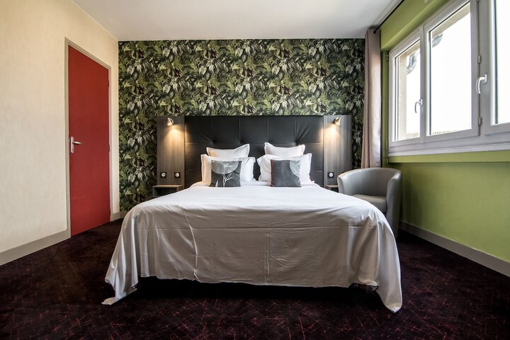 Room 15 of 71