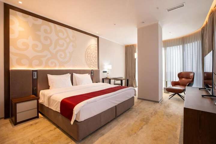 Room 30 of 93