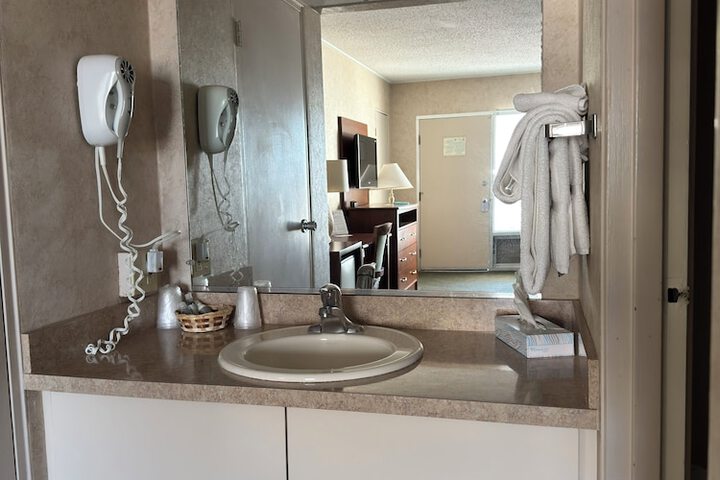 Clean Restrooms