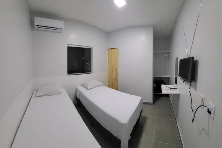 Room 2 of 60