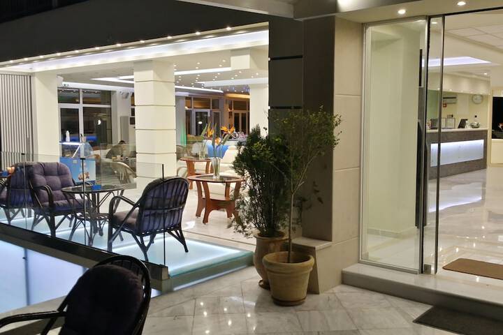 Hotel Interior 10 of 79