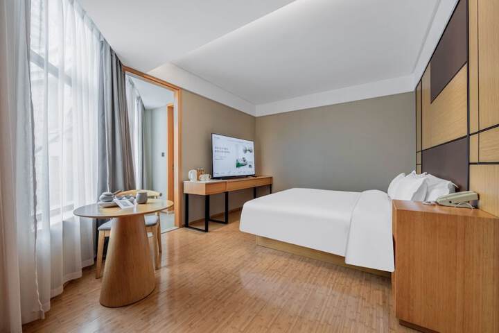 Room 41 of 51