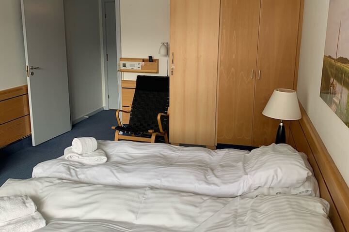 Room 11 of 53