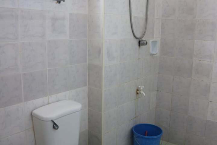 Room 16 of 24