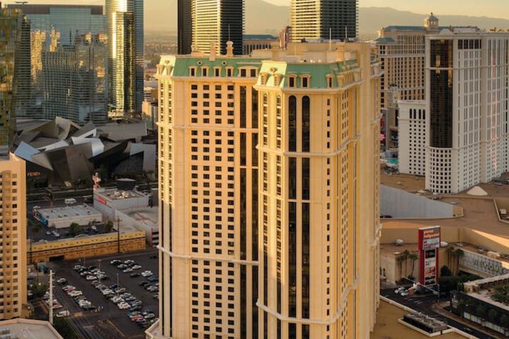 Hotel 43 of 43