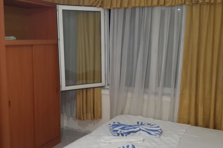 Room 29 of 105