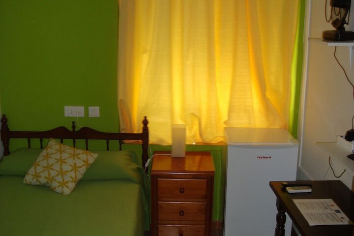 Room 14 of 41