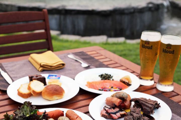 Dining Photos