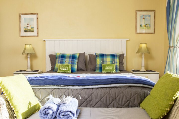 Room 15 of 50
