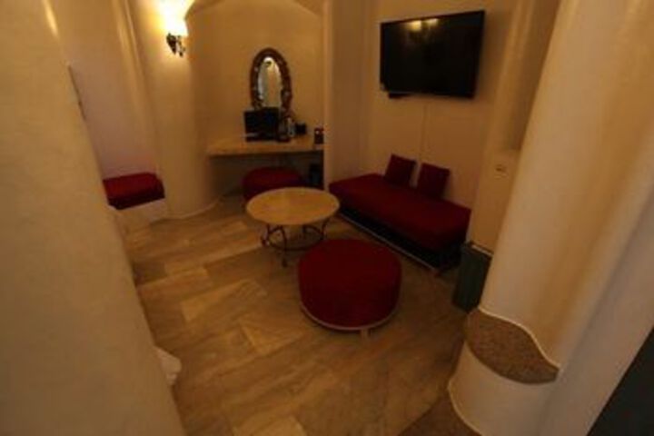 Room 58 of 61