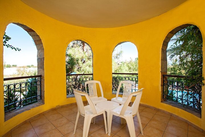 Terrace/Patio 13 of 89