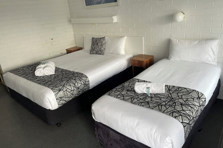 Room 13 of 52