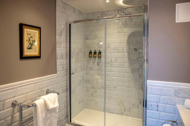 Bathroom Interior Photo