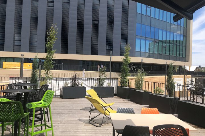 Sundeck 37 of 40