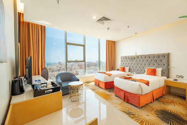 Room 15 of 54