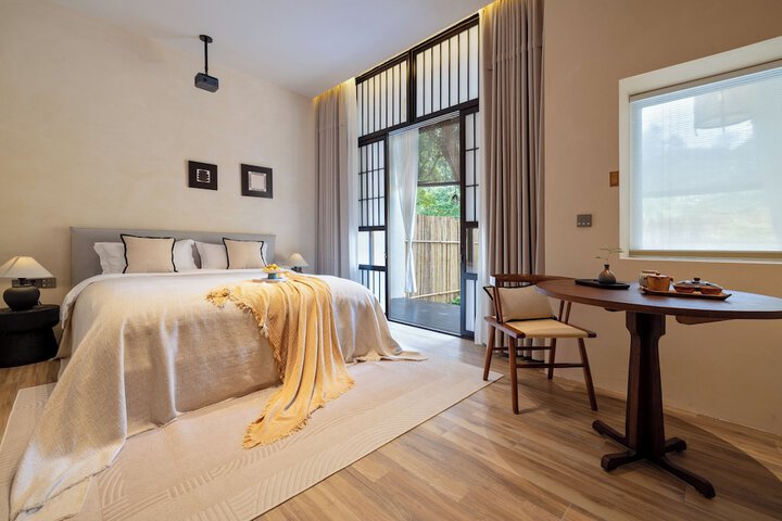 Room 3 of 58