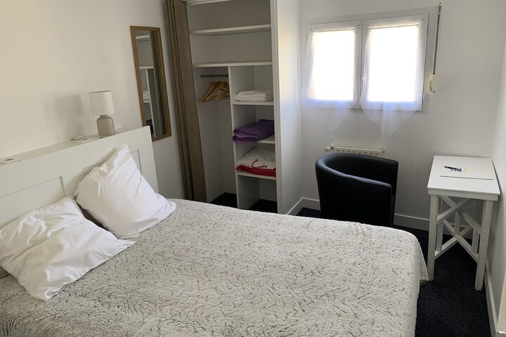 Room 19 of 59