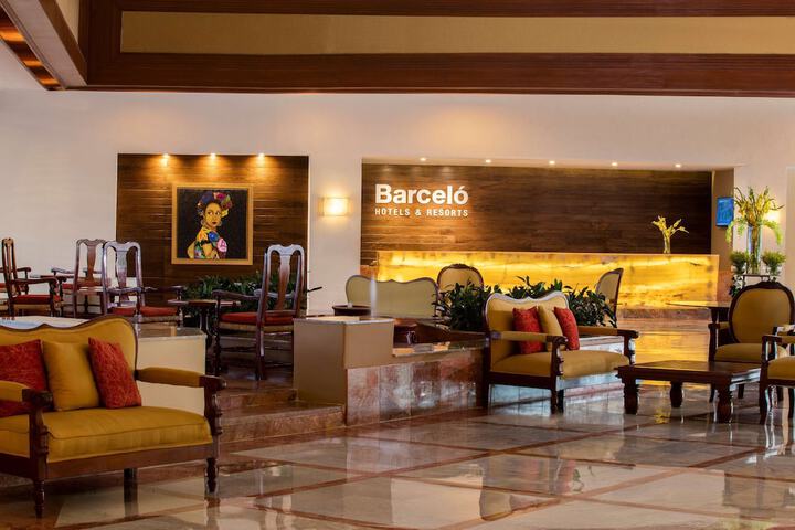 Hotel Interior 3 of 122