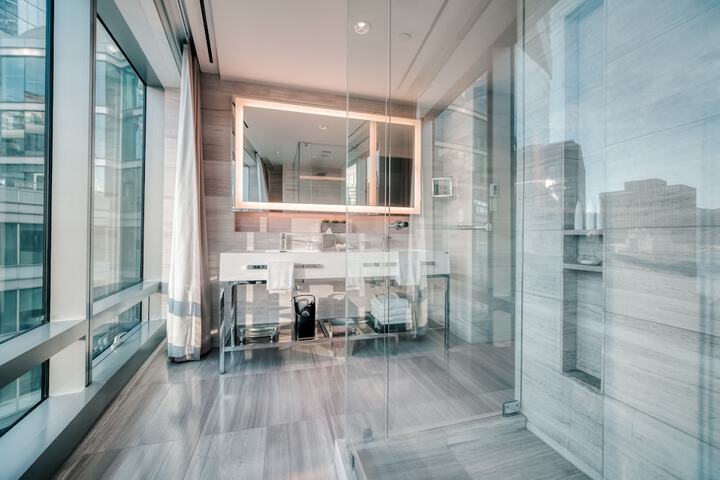 Bathroom shower