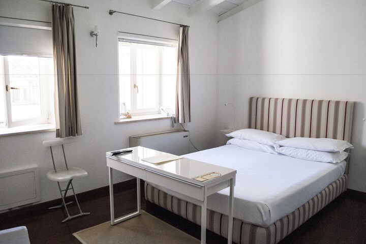 Room 8 of 56