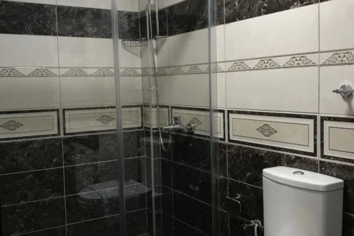 Room 15 of 21