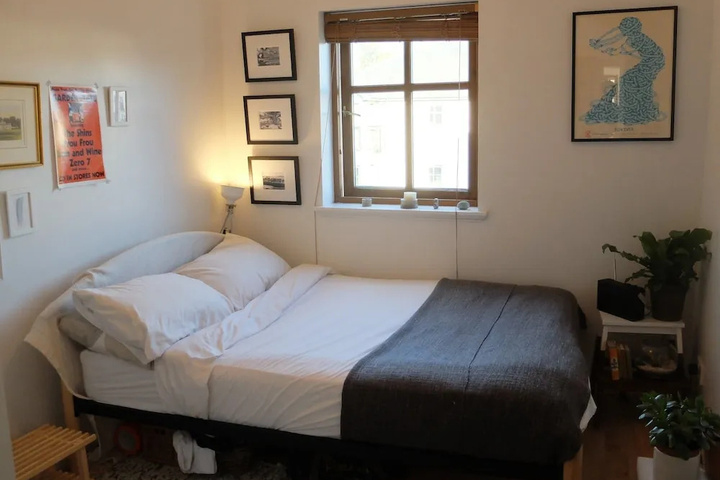 Room 3 of 14