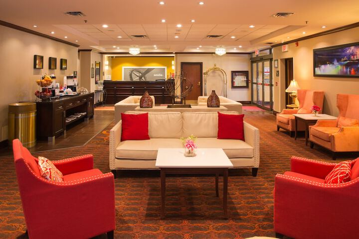 Guest Lobby