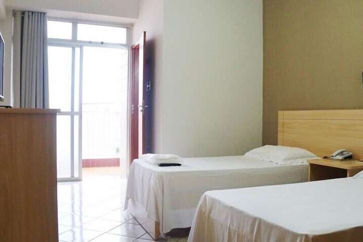 Room 11 of 27