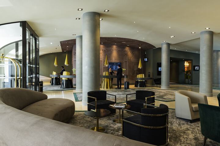 Lobby Photos