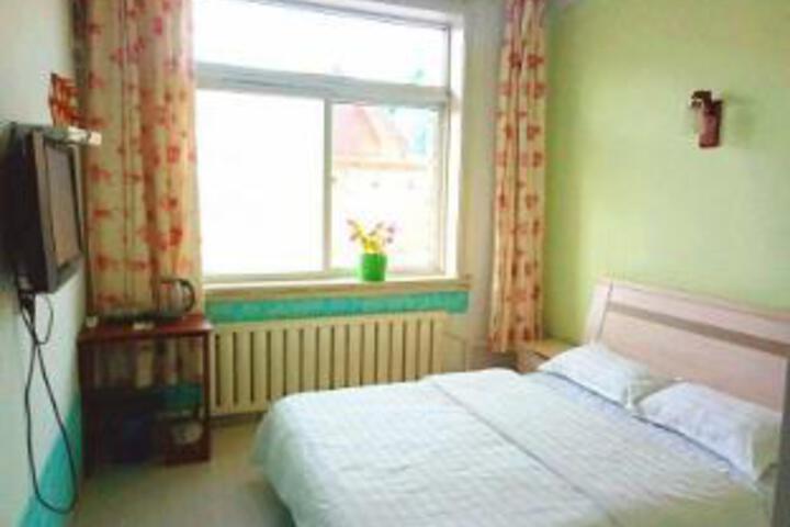 Room 9 of 9
