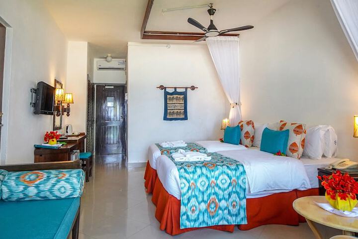 Room 4 of 62