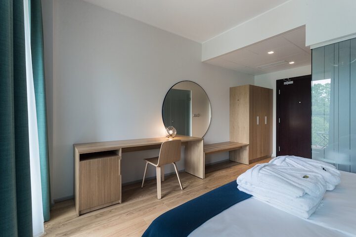 Room 20 of 83