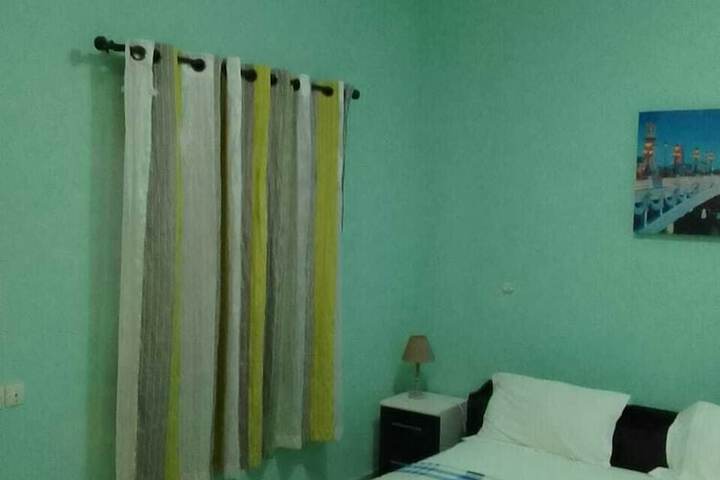 Room 7 of 19