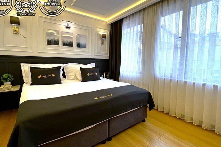 Room 42 of 74
