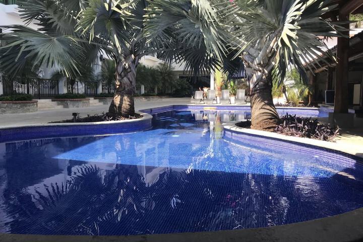 Pool 24 of 66