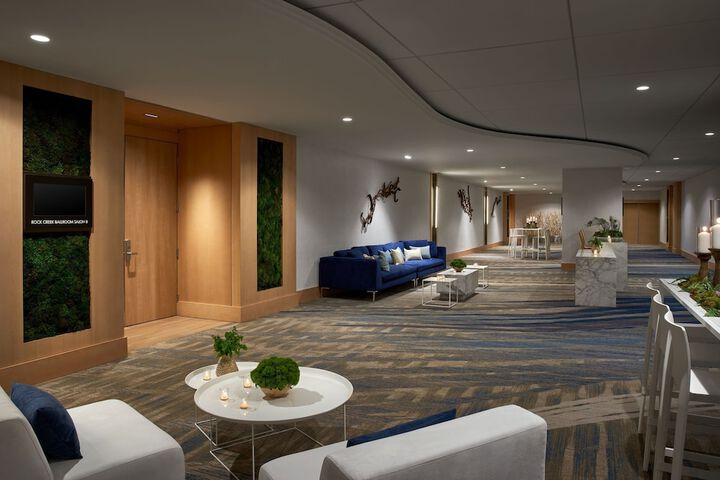 Meeting facility