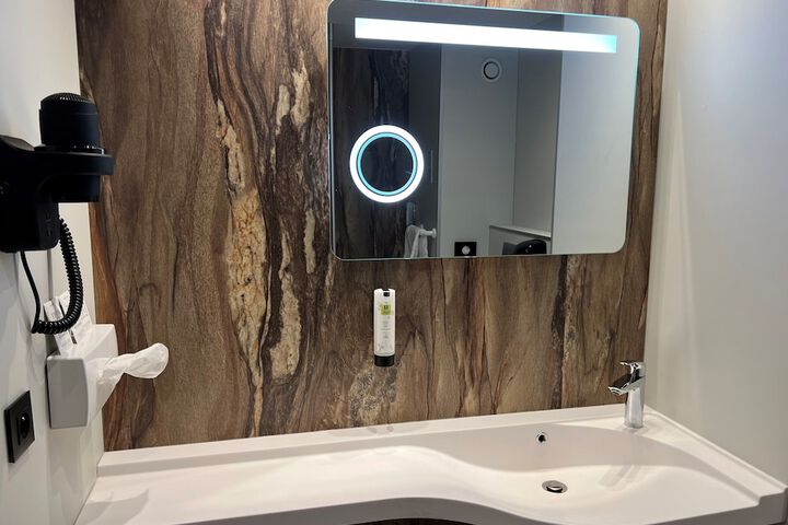 Clean Restrooms