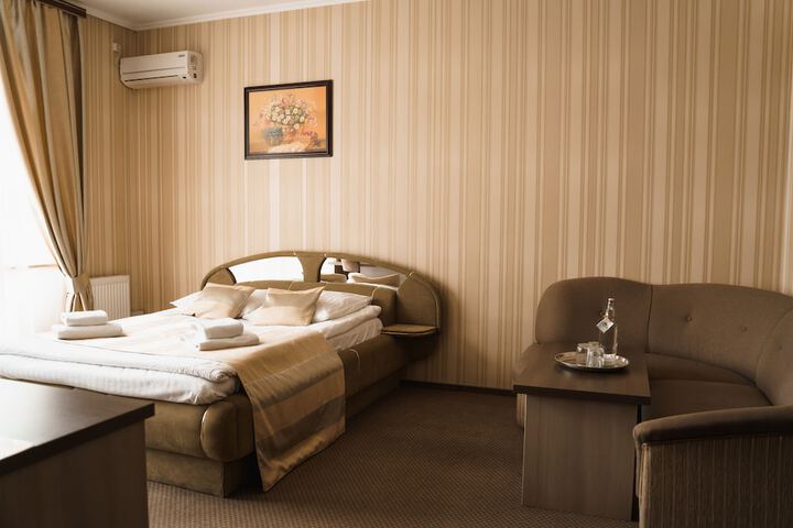 Room 20 of 111