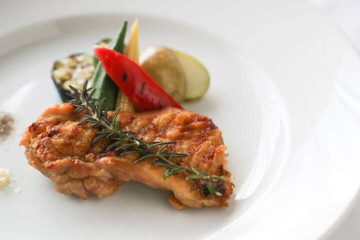 Dining 72 of 83