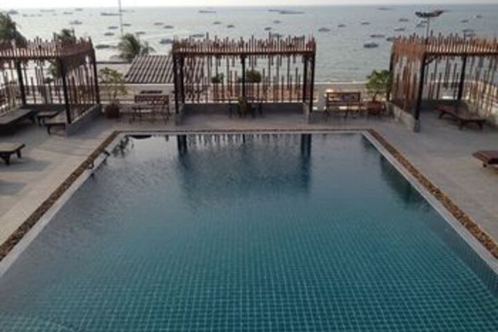 Pool 84 of 103